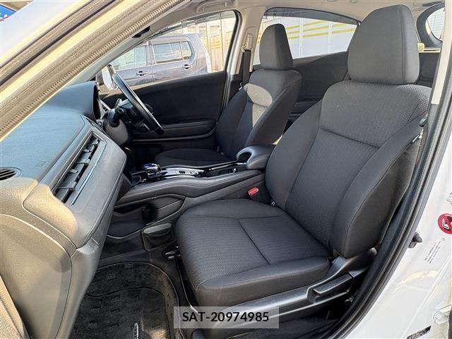 Honda VEZEL 2017-11 7563035-26