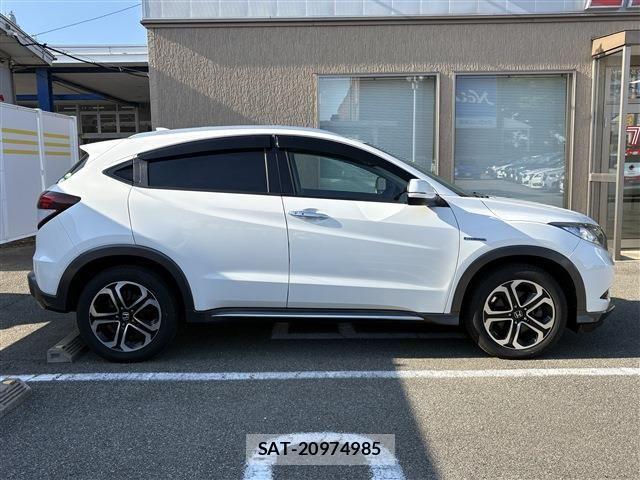 Honda VEZEL 2017-11 7563035-3