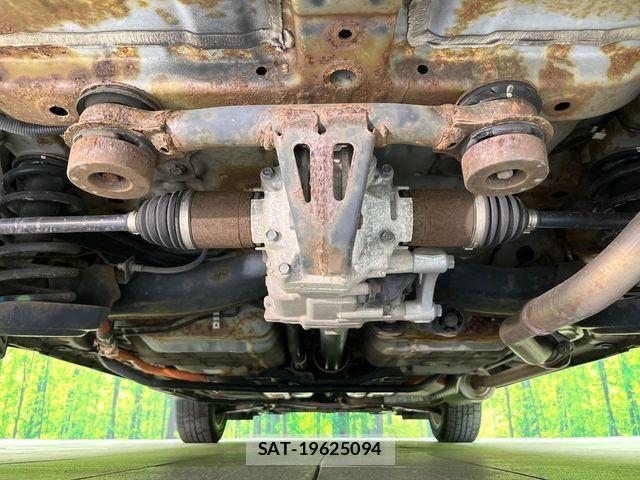 Honda VEZEL 2013-12 7621106-18
