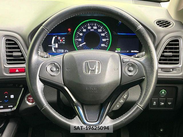 Honda VEZEL 2013-12 7621106-7