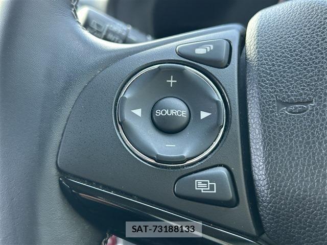 Honda VEZEL 2018-01 7730359-14