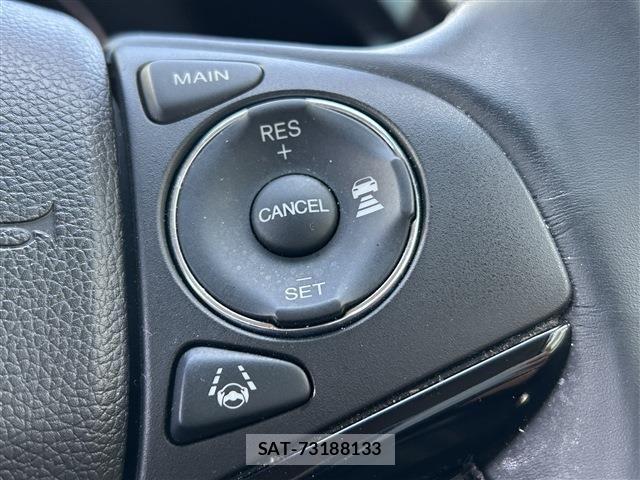 Honda VEZEL 2018-01 7730359-15