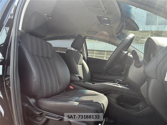 Honda VEZEL 2018-01 7730359-23