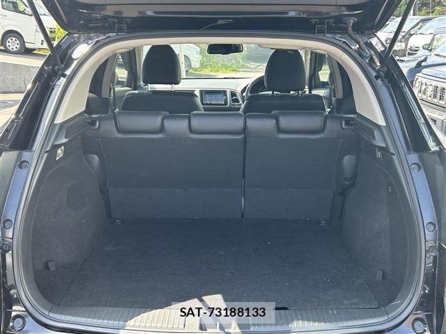 Honda VEZEL 2018-01 7730359-27