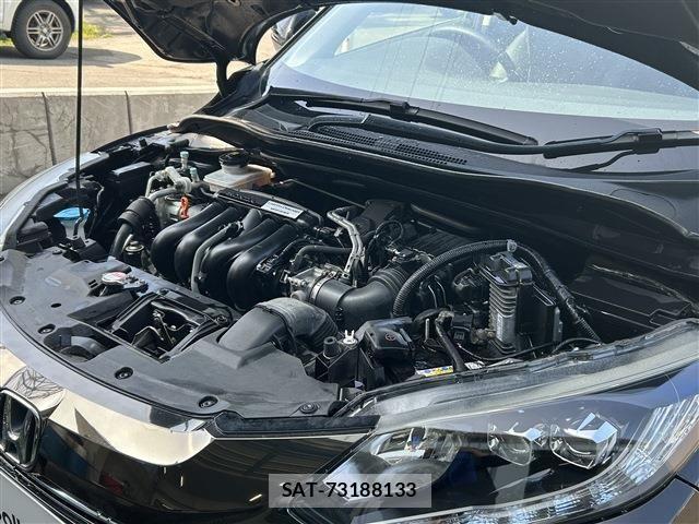 Honda VEZEL 2018-01 7730359-29