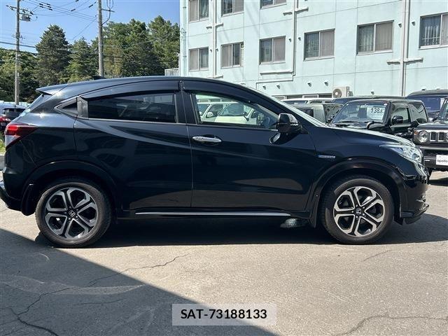 Honda VEZEL 2018-01 7730359-3