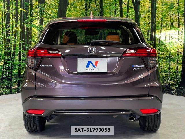 Honda VEZEL 2018-03 7730360-19
