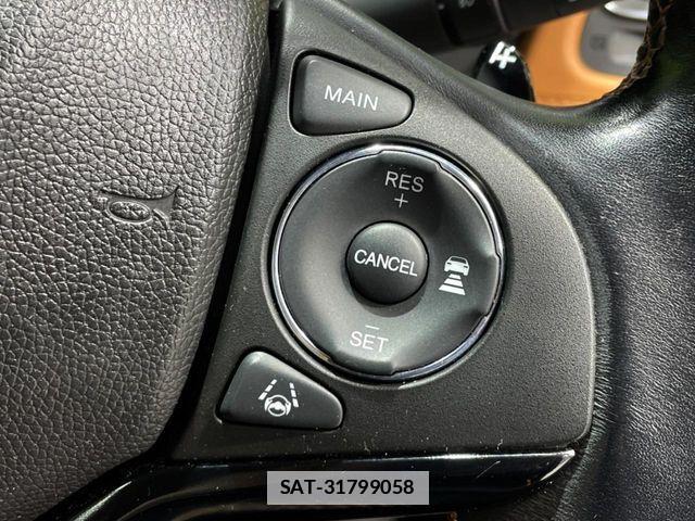 Honda VEZEL 2018-03 7730360-5