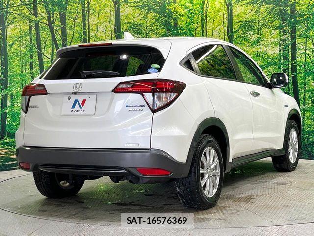 Honda VEZEL 2016-02 7730362-17
