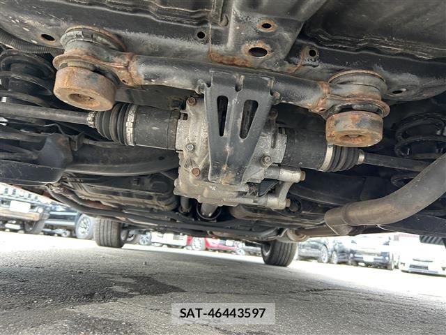 Honda VEZEL 2018-02 7730361-28