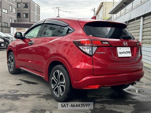 Honda VEZEL 2018-02 7730361-6