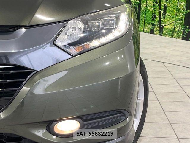 Honda VEZEL 2015-06 7880288-10