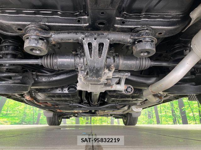 Honda VEZEL 2015-06 7880288-16