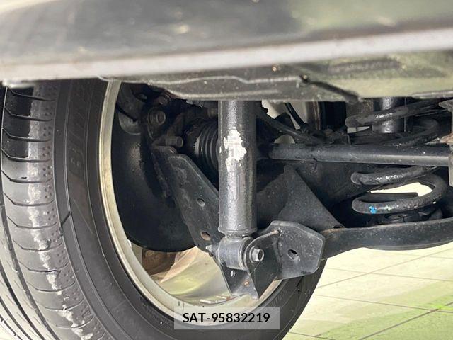 Honda VEZEL 2015-06 7880288-18