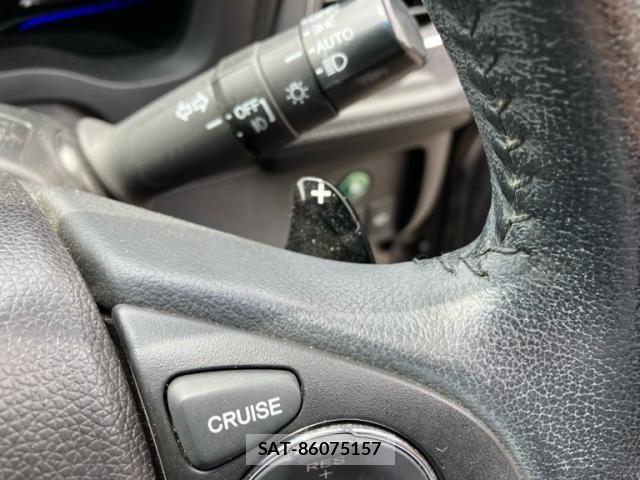 Honda VEZEL 2014-11 7880291-26