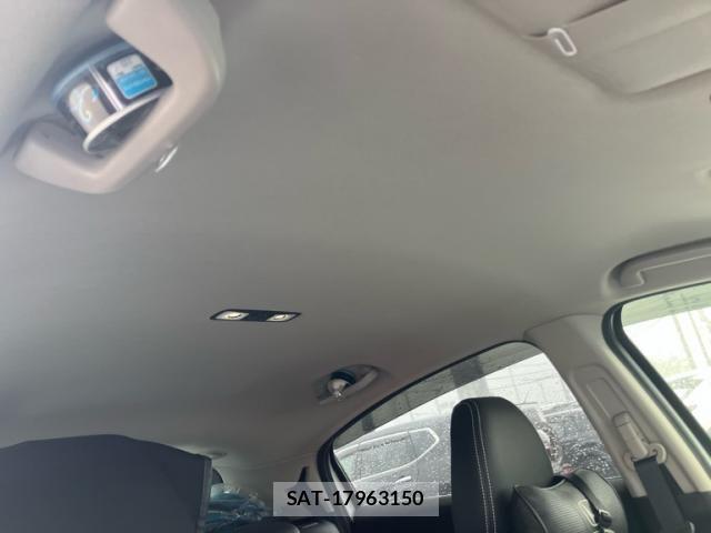 Honda VEZEL 2017-05 7981453-16