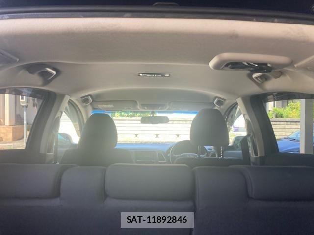 Honda VEZEL 2017-07 7981452-13