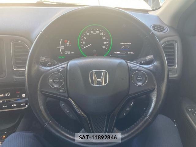 Honda VEZEL 2017-07 7981452-14