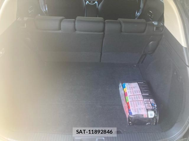 Honda VEZEL 2017-07 7981452-8