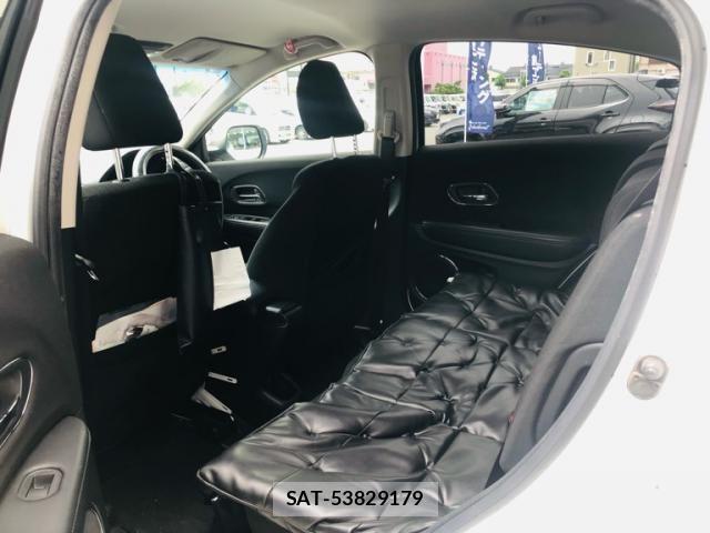 Honda VEZEL 2016-04 8039006-11