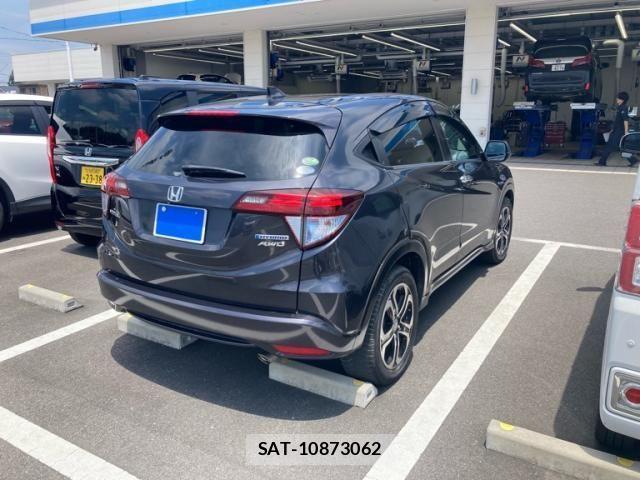 Honda VEZEL 2017-08 8039005-2