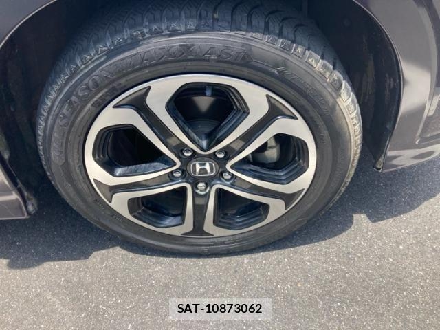 Honda VEZEL 2017-08 8039005-4