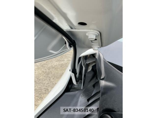 Honda VEZEL 2020-12 8039001-5