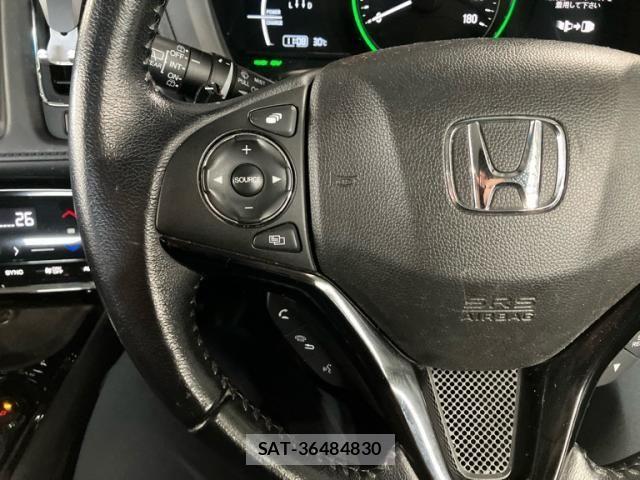 Honda VEZEL 2018-07 8076047-16