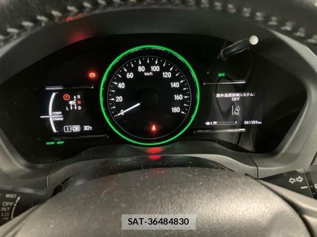 Honda VEZEL 2018-07 8076047-17