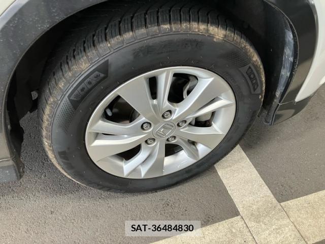 Honda VEZEL 2018-07 8076047-4