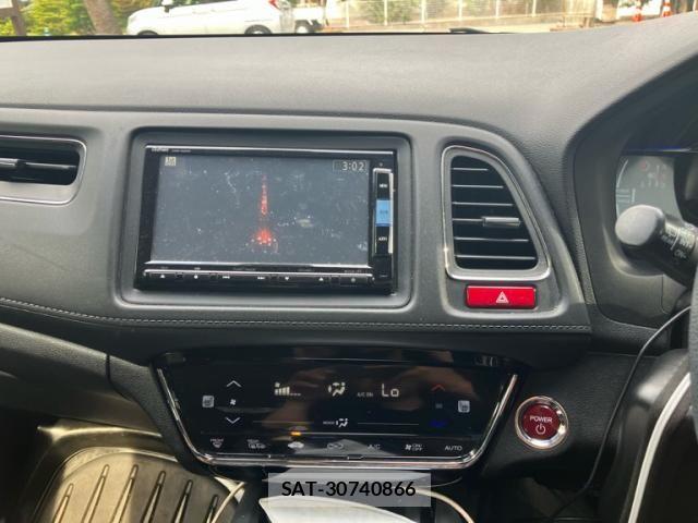 Honda VEZEL 2015-01 8076048-18