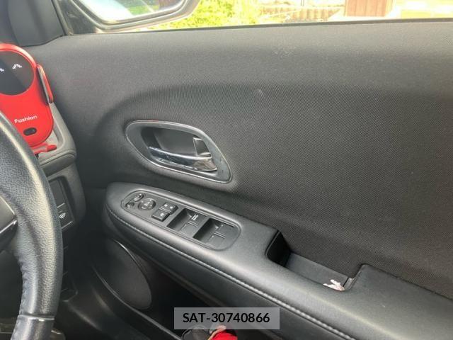 Honda VEZEL 2015-01 8076048-22