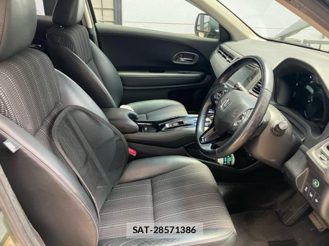 Honda VEZEL 2013-12 8076050-13