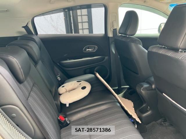 Honda VEZEL 2013-12 8076050-14