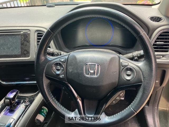 Honda VEZEL 2013-12 8076050-16