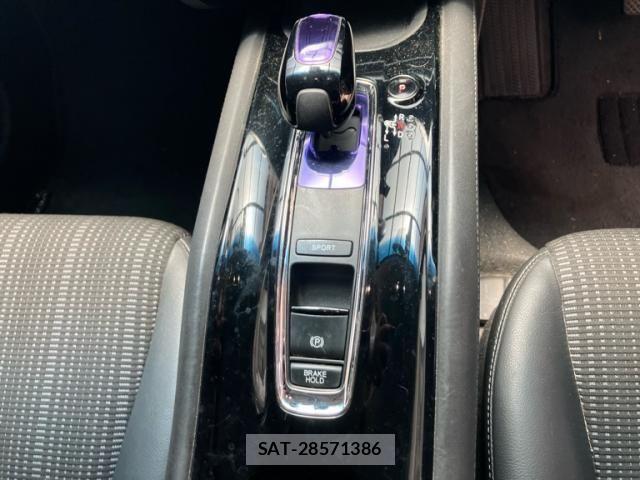 Honda VEZEL 2013-12 8076050-19