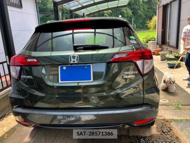 Honda VEZEL 2013-12 8076050-3