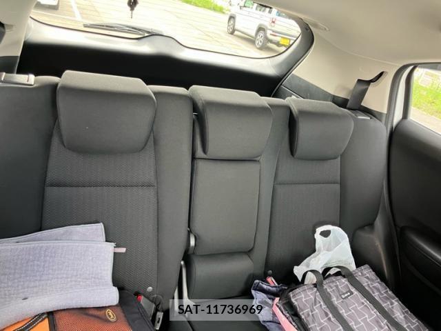 Honda VEZEL 2015-04 8102508-12