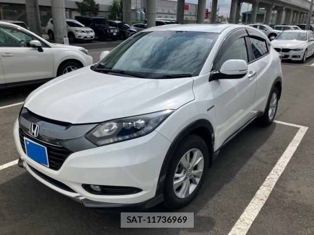 Honda VEZEL 2015-04 8102508-1