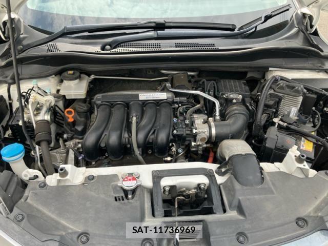 Honda VEZEL 2015-04 8102508-20