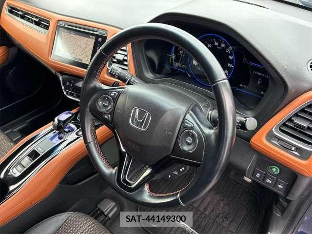 Honda VEZEL 2015-12 8102506-14