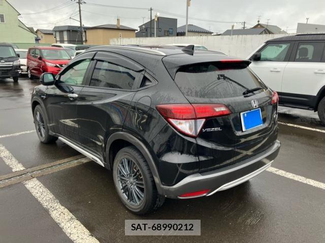 Honda VEZEL 2015-11 8102504-4