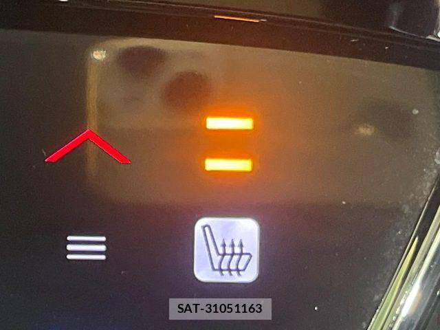 Honda VEZEL 2015-07 8210863-6