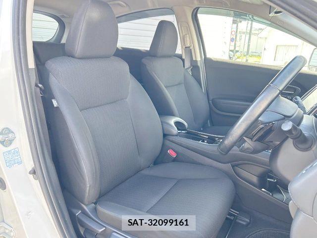 Honda VEZEL 2017-08 8210862-13