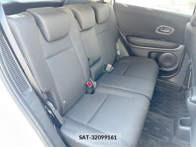 Honda VEZEL 2017-08 8210862-14