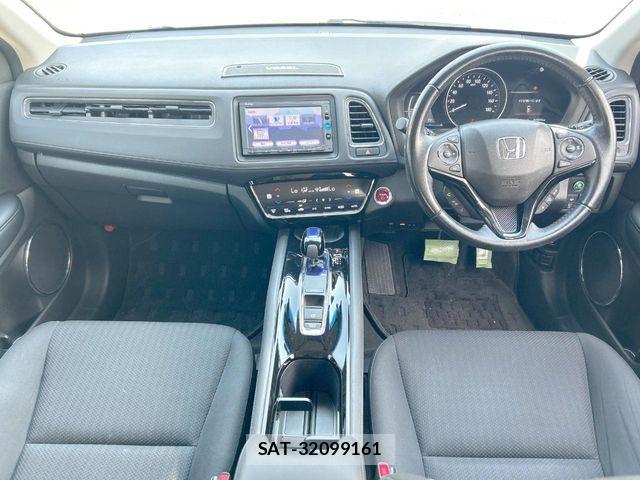 Honda VEZEL 2017-08 8210862-1
