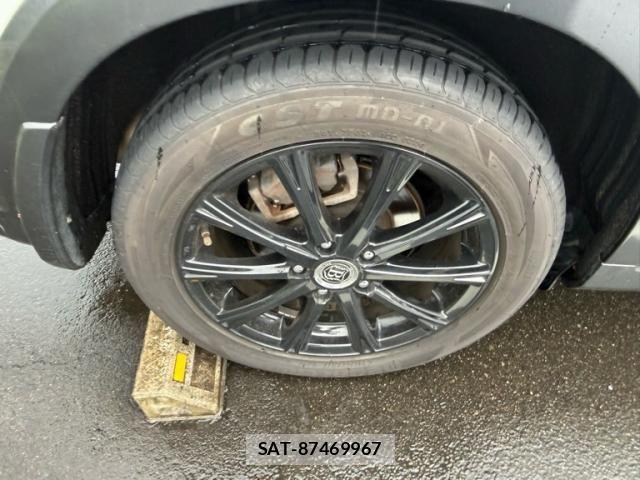 Honda VEZEL 2014-01 8210864-24