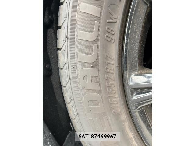 Honda VEZEL 2014-01 8210864-25