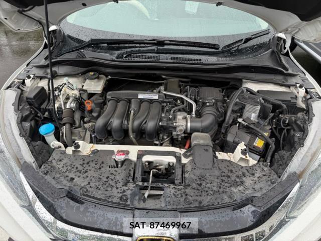 Honda VEZEL 2014-01 8210864-26