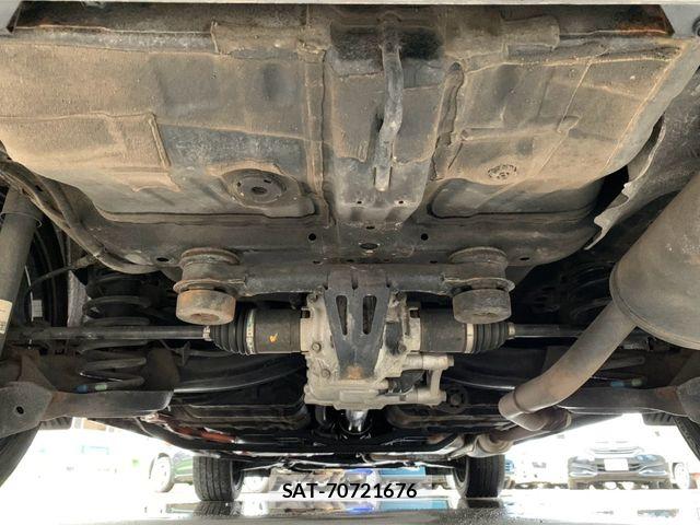 Honda VEZEL 2015-07 8247071-28